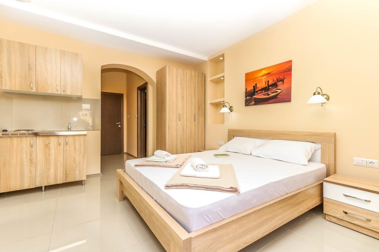 Jovan Apartments Petrovac Extérieur photo